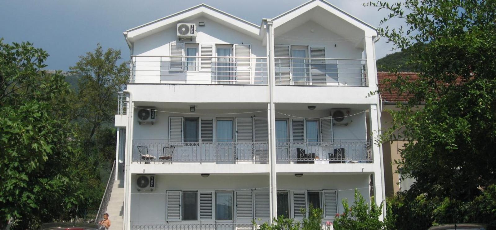 Apartman Stefan ติวัต ภายนอก รูปภาพ